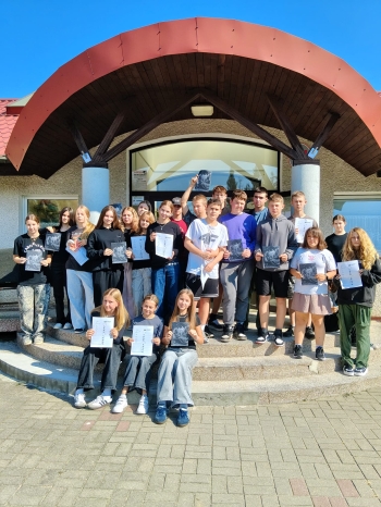 61bdeb49-7a57-41a6-9486-812e2201dbcf