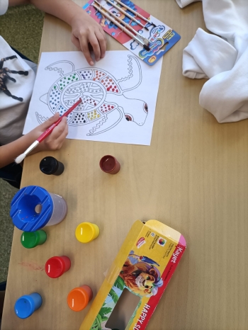 6a0ff75e-e1fd-4a08-bf0e-adfef234629a