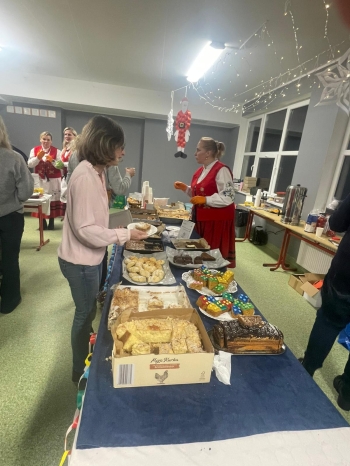 9dfc4e27-6358-42fb-ad36-39853f6ddd9b