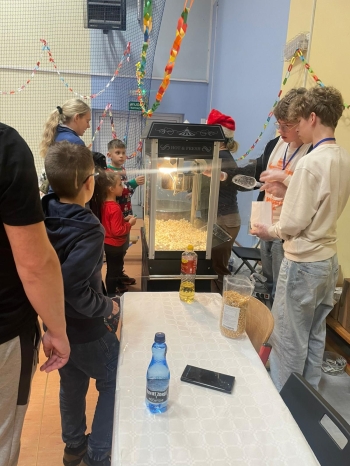 79948745-3464-4a16-abf4-d9d6a42fa662