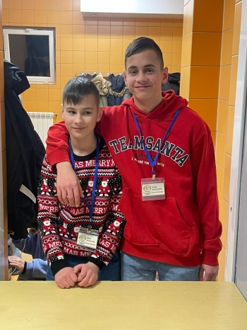 f0661321-c488-4f3e-bd68-02d0345f8610