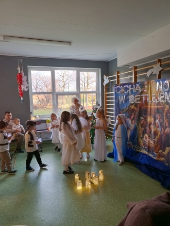 ec70dd01-f98e-4cd5-9cc8-c8ca3c8c2c91